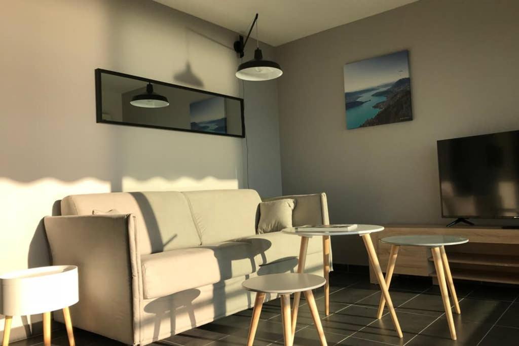 וויריר-דו-לאק Roc & Lac - Terrasse Vue Lac, Piscine, Parking מראה חיצוני תמונה